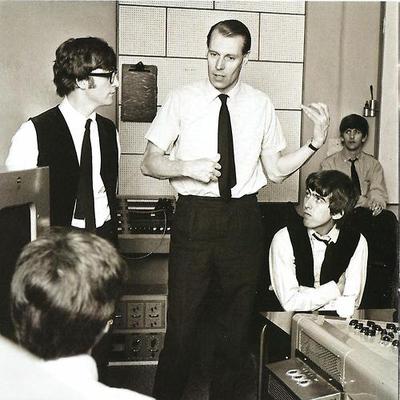 The-Beatles-George-Martin-the-beatles-33432395-400-400.jpg